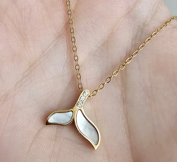 Sharktail necklace