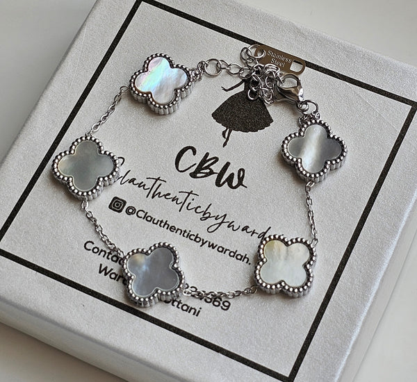 Clover pearl bracelet silver