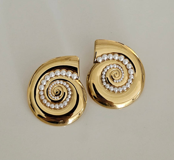 Swirl tops with pearls