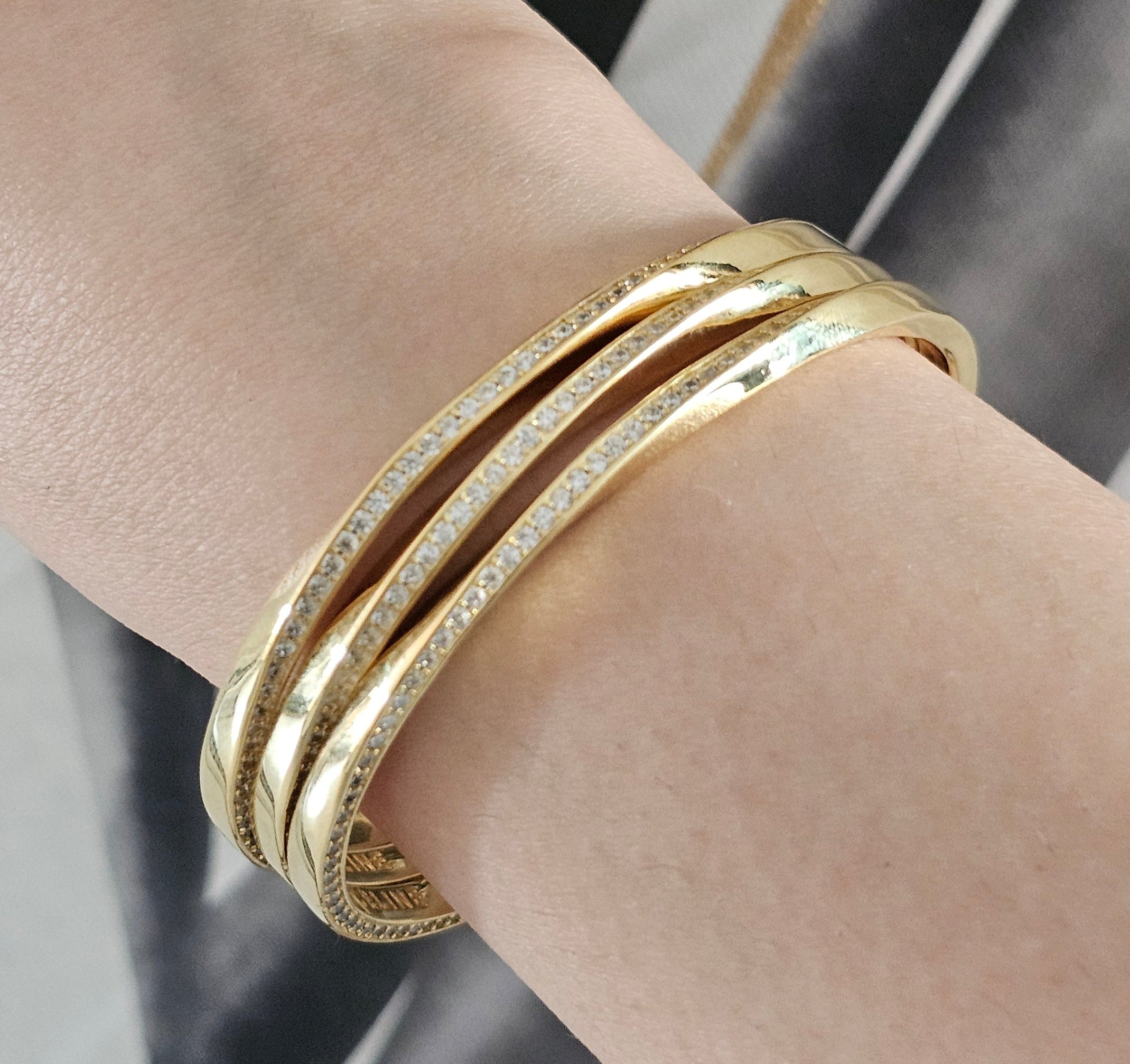 Celine xsmall bangle ( suitable for xsmall and small wrists)
