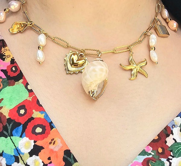 Shell/ pink pearl necklace