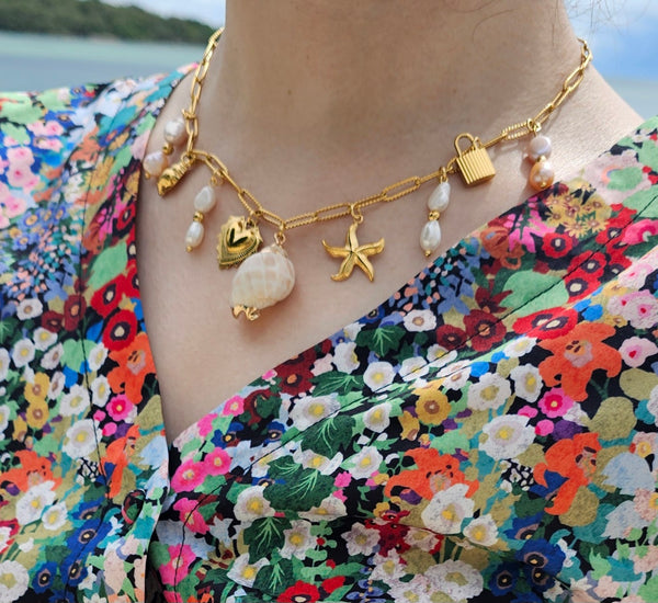 Shell/ pink pearl necklace