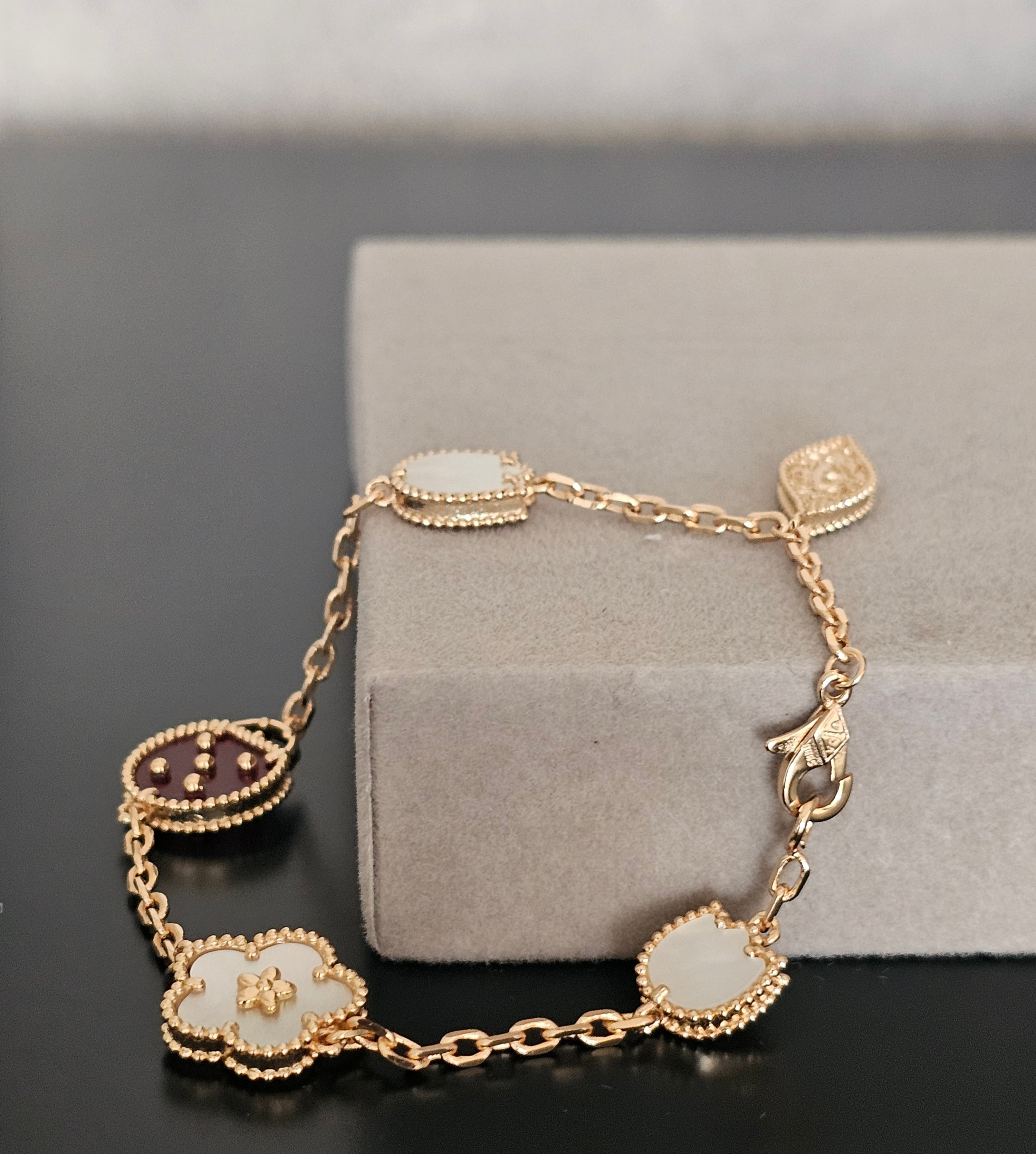 Vancleef ladybug bracelet