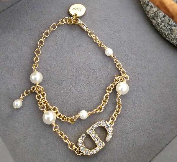 Dior pearl bracelet