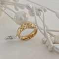 Chatai ring with zircons