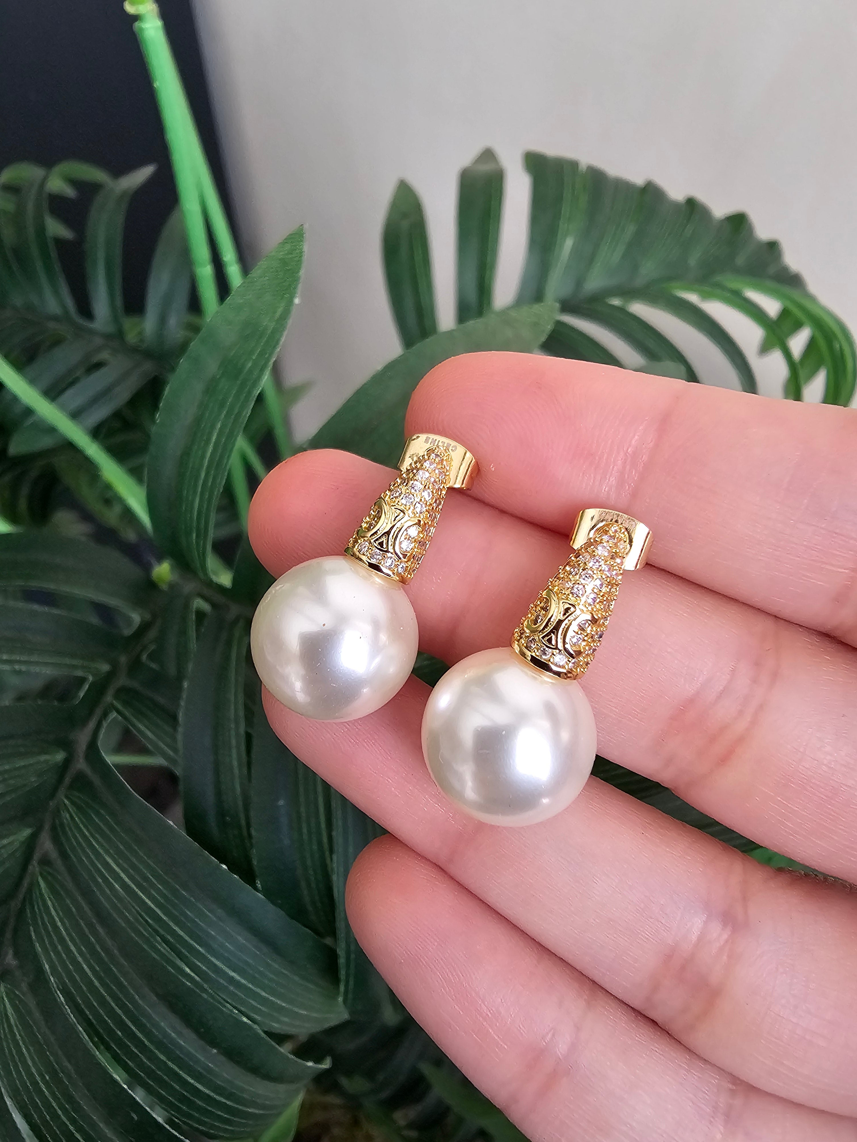 Celine Long pearls with zircon