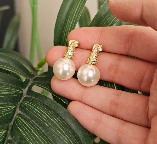 Celine Long pearls with zircon