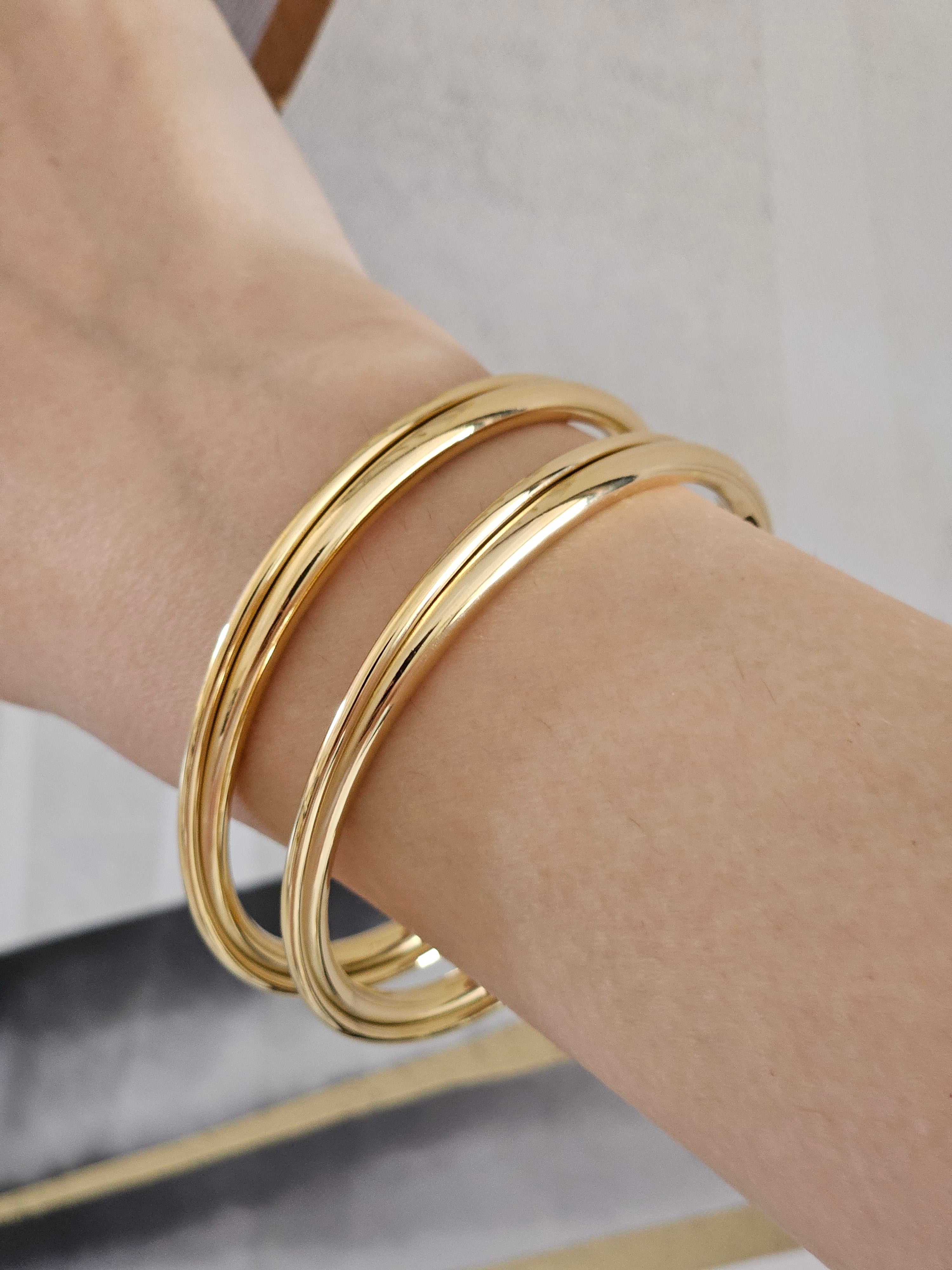 Gold pipe cuff