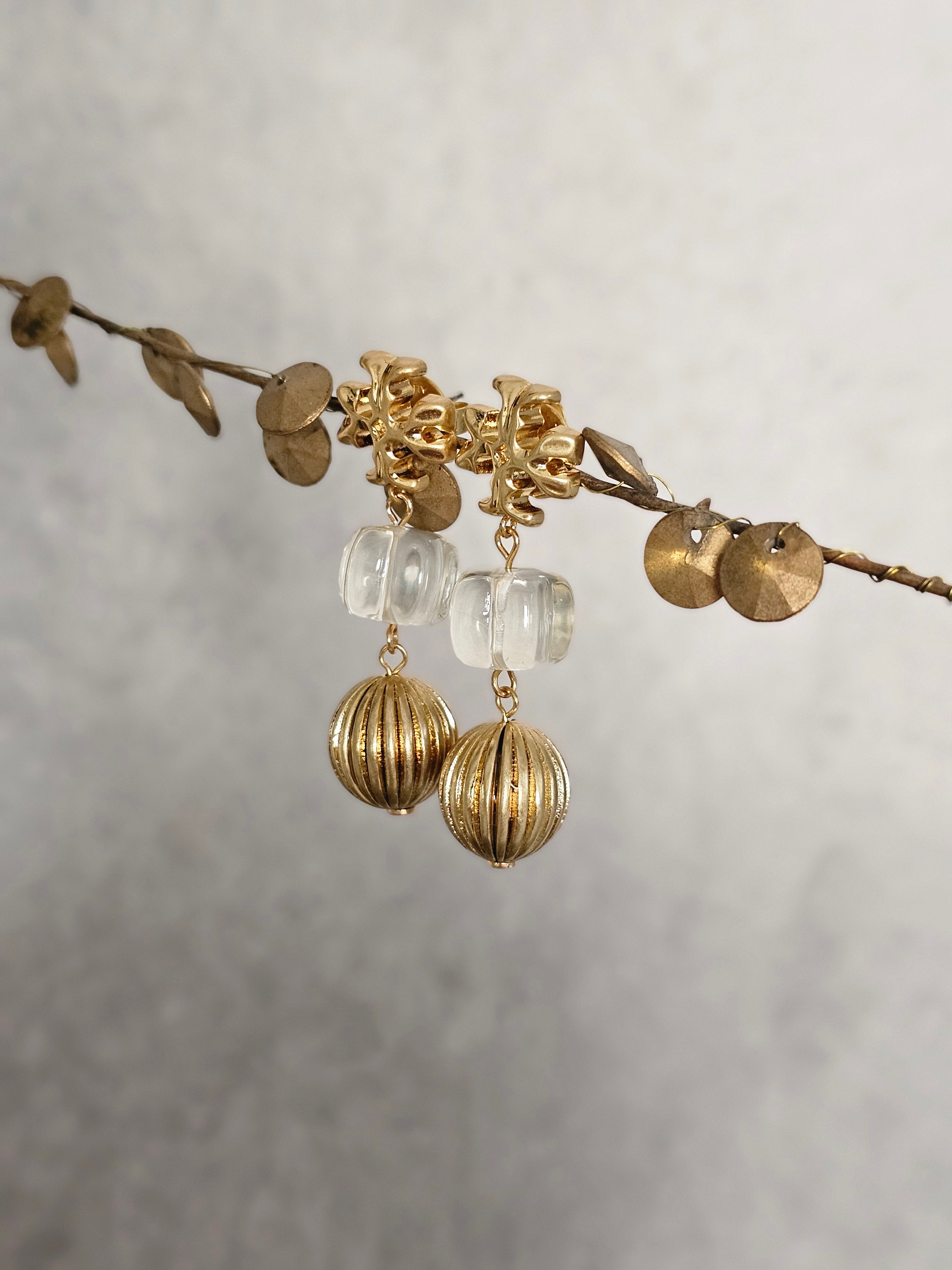 Tory gold/ neutral ball earings