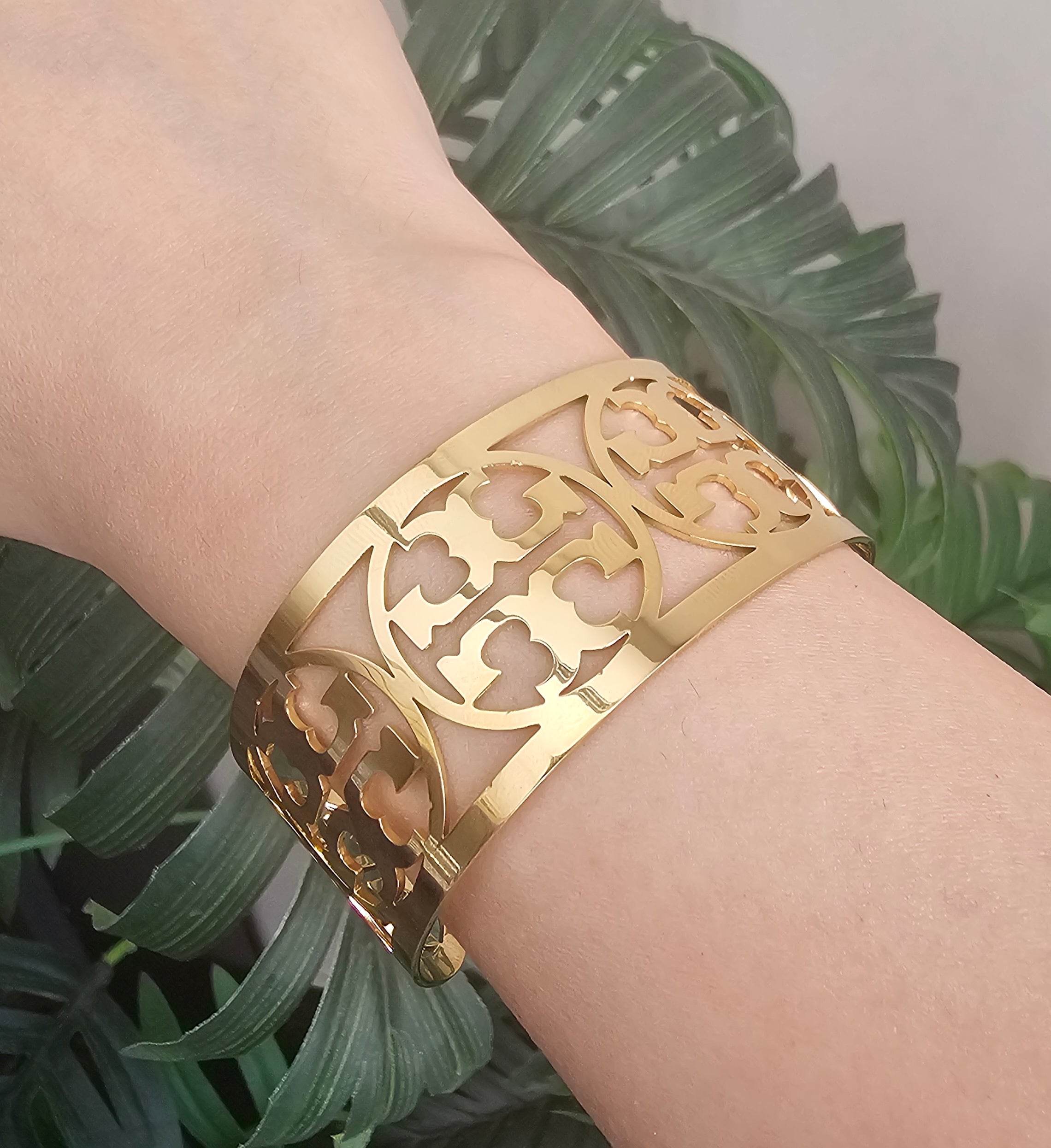 Tory thick logo cuff bangle